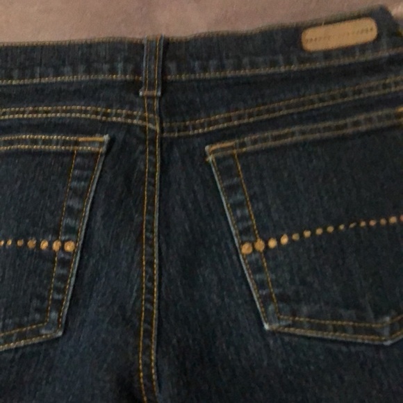 Glo by JLo jeans. Excellent condition. Inseam is 29. Beautiful pair of jeans. - Picture 5 of 5